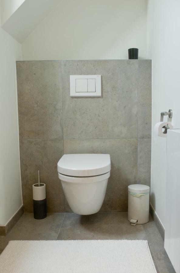 B&B Interludium Nijlen Экстерьер фото
